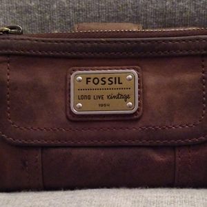 Fossil Long Live Vintage 1954 Trifold Brown Leather Wallet